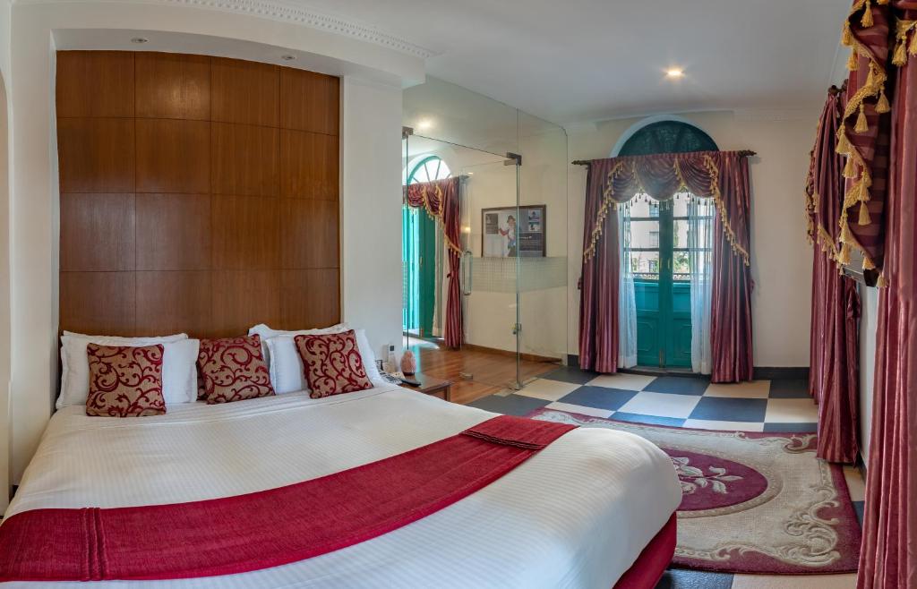 Kathmandu Guest House by KGH Group