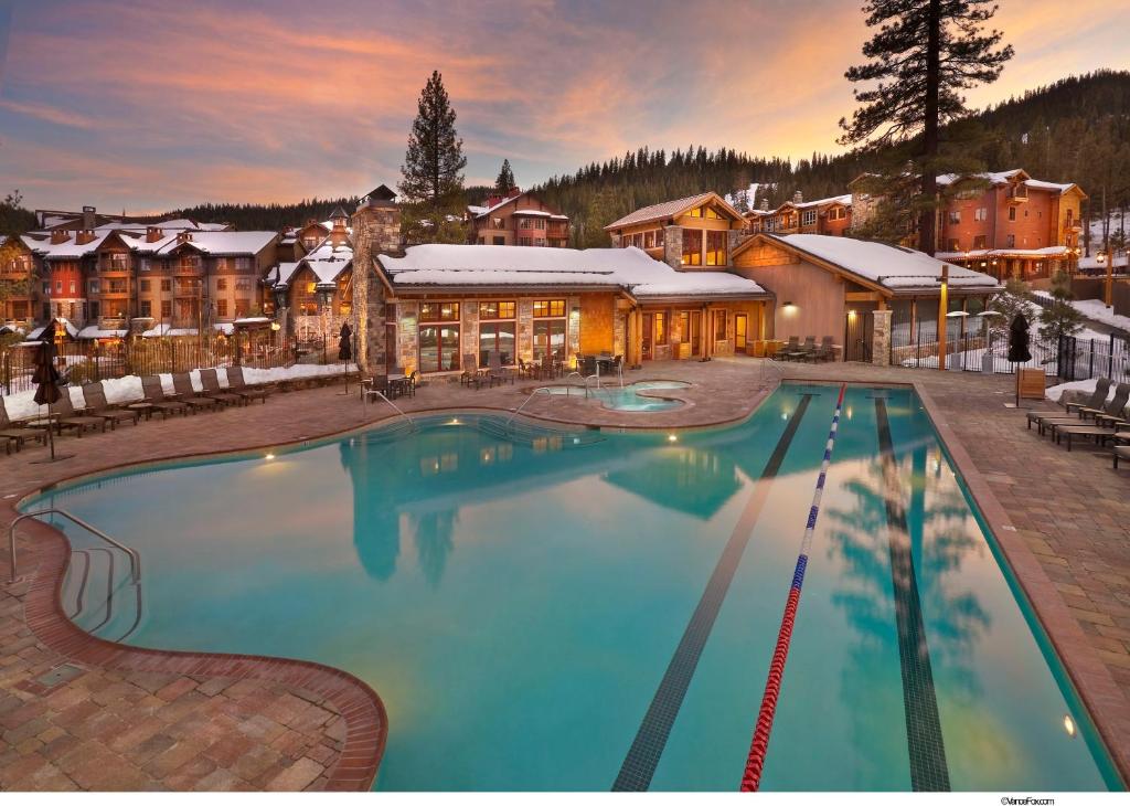 One Village Place by Vacation Club Rentals (Truckee) 