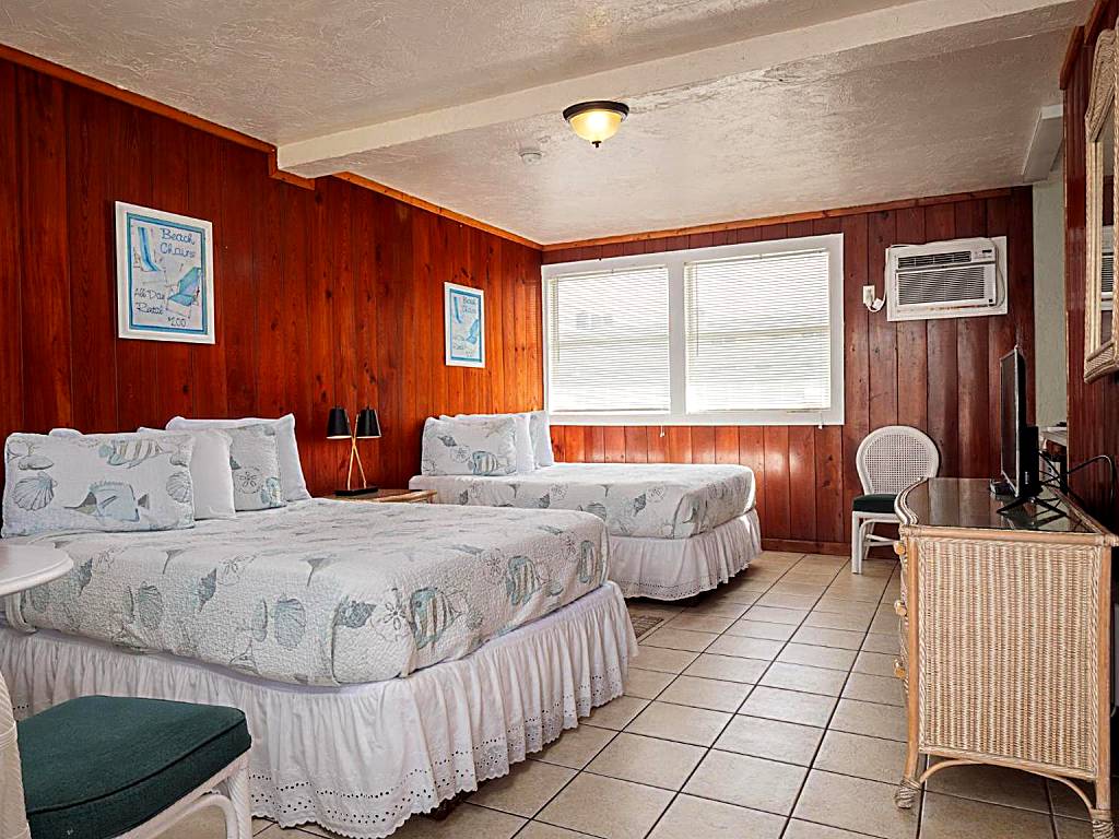 Sea Aire Oceanfront Inn: Double Suite