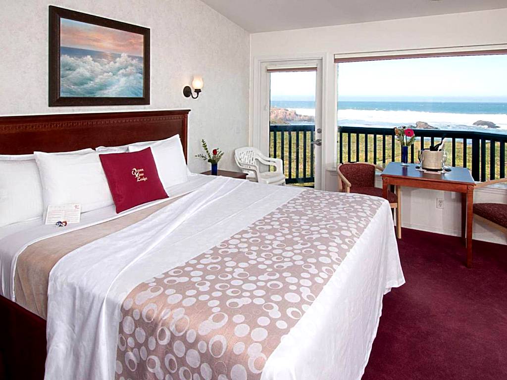 Ocean View Lodge: King Room