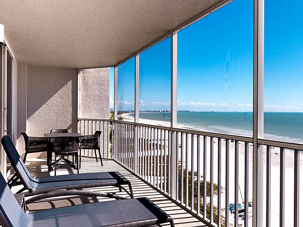 Diamond Head Beach Resort: Beachfront View One Bedroom Suite
