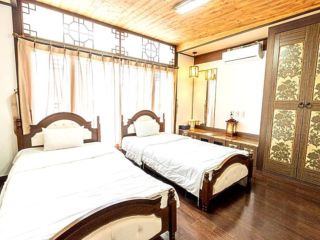 Jeju Nine Resort: Two-Bedroom Apartment