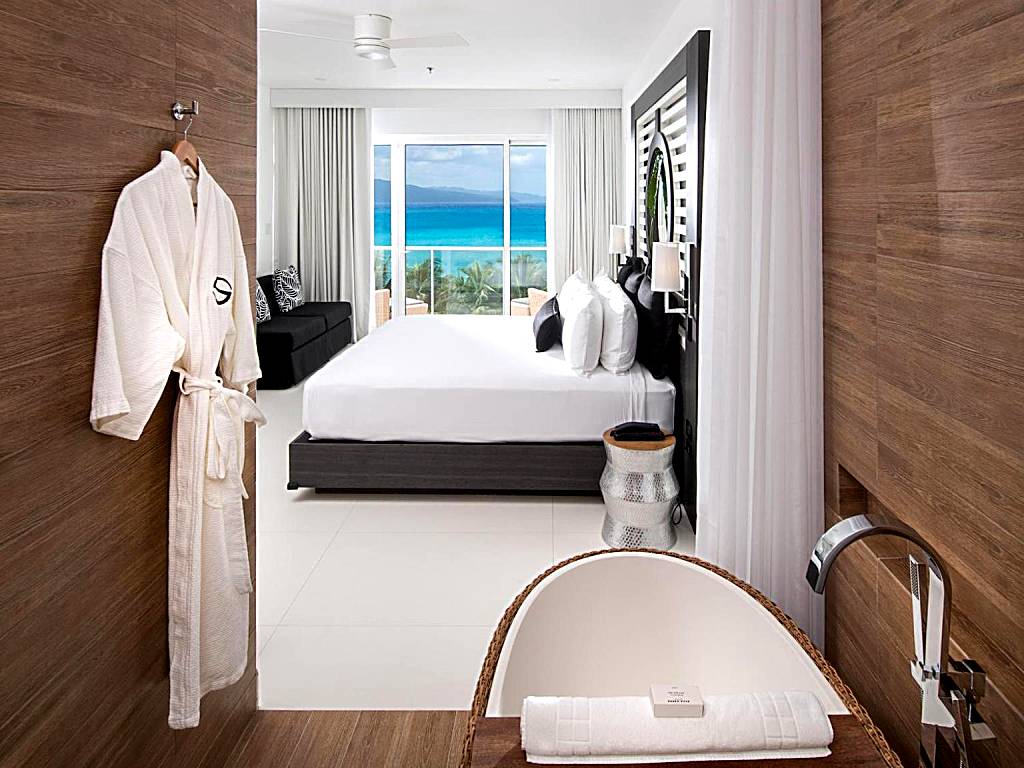 S Hotel Jamaica - Montego Bay - Small Luxury All-Inclusive Hotel: Sky -Club Ocean-View Spa Suite