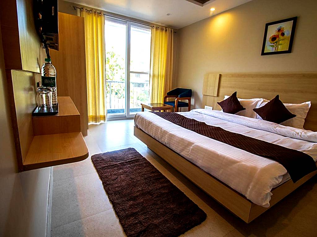 Punyah Residency Rishikesh: Superior Double Room