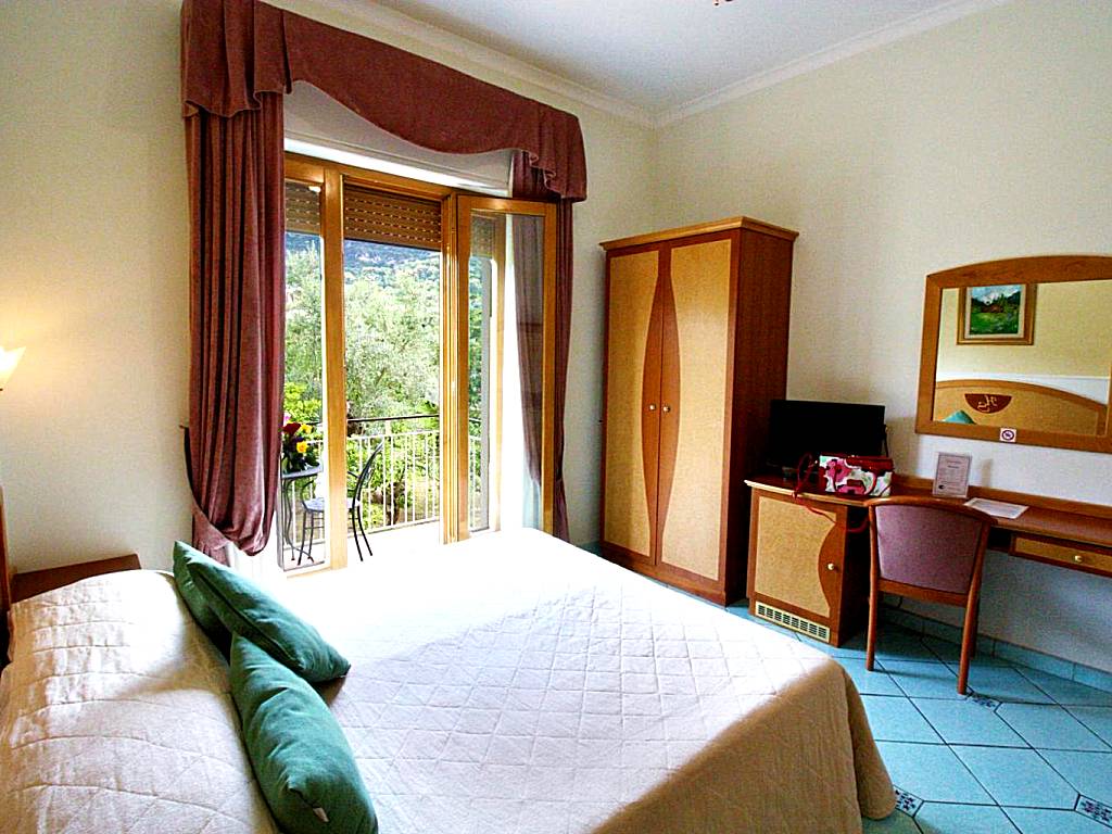 Hotel Savoia Sorrento: Double or Twin Room with Balcony - single occupancy