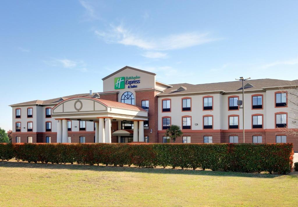 Holiday Inn Express Hotel & Suites Burleson - Fort Worth, an IHG Hotel